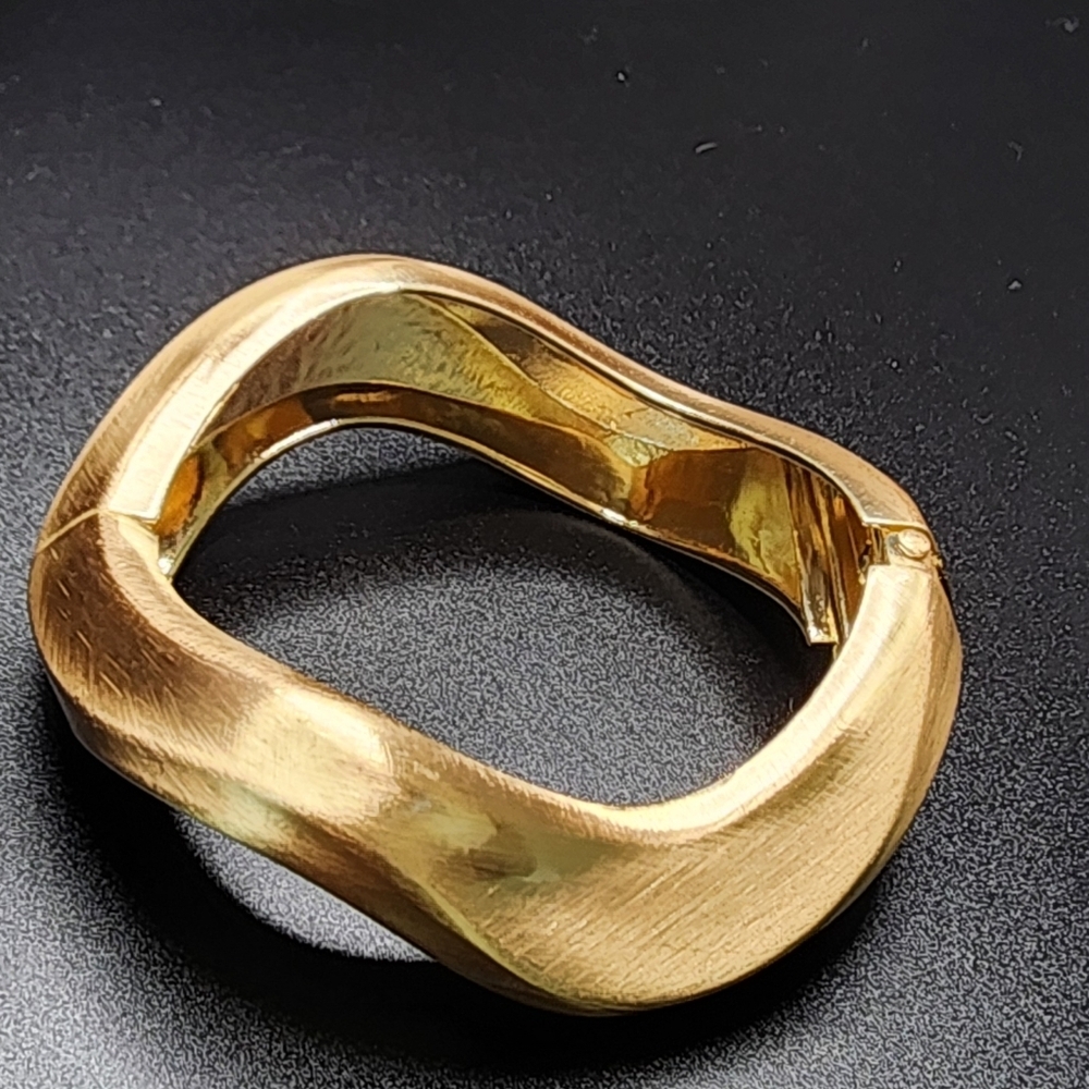 Gold-Tone Wave Bracelet - Picture 6 of 8